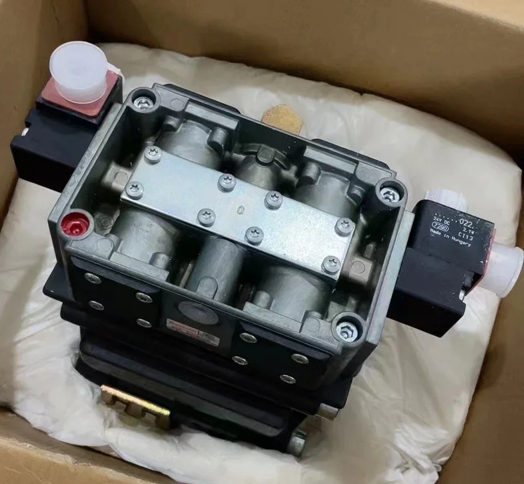 61.335.002 Pressure Cylinder CD102 SM102 Printing Machine Pressure Cylinder Valve D100 H40/20 Original Brand New