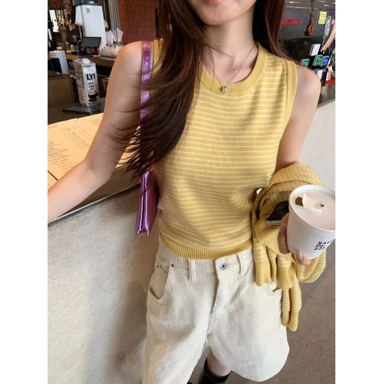 

2026 Spring Early Fashionable Comfortable Korean Style Striped Knitted Vest Women's Top Versatile Simple Design Springwear