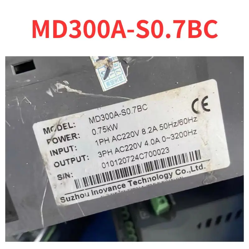 90% new  MD300A-S0.7BC   frequency converter  tested OK