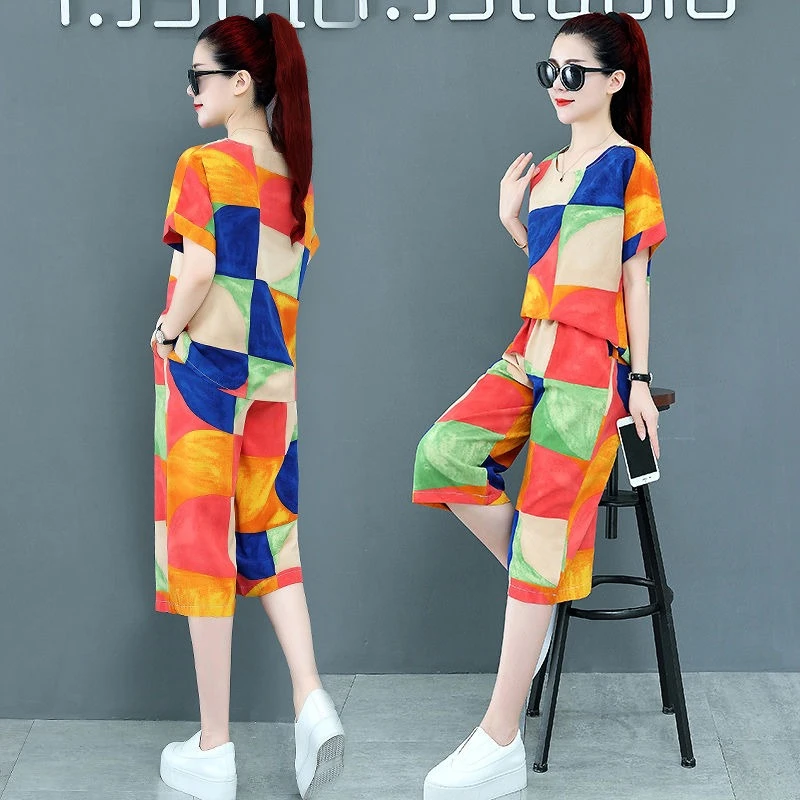 New Cartoon Cotton Casual Suit for Women Cropped Trousers Short Sleeved Set Summer Fashion Home Clothing Homewear