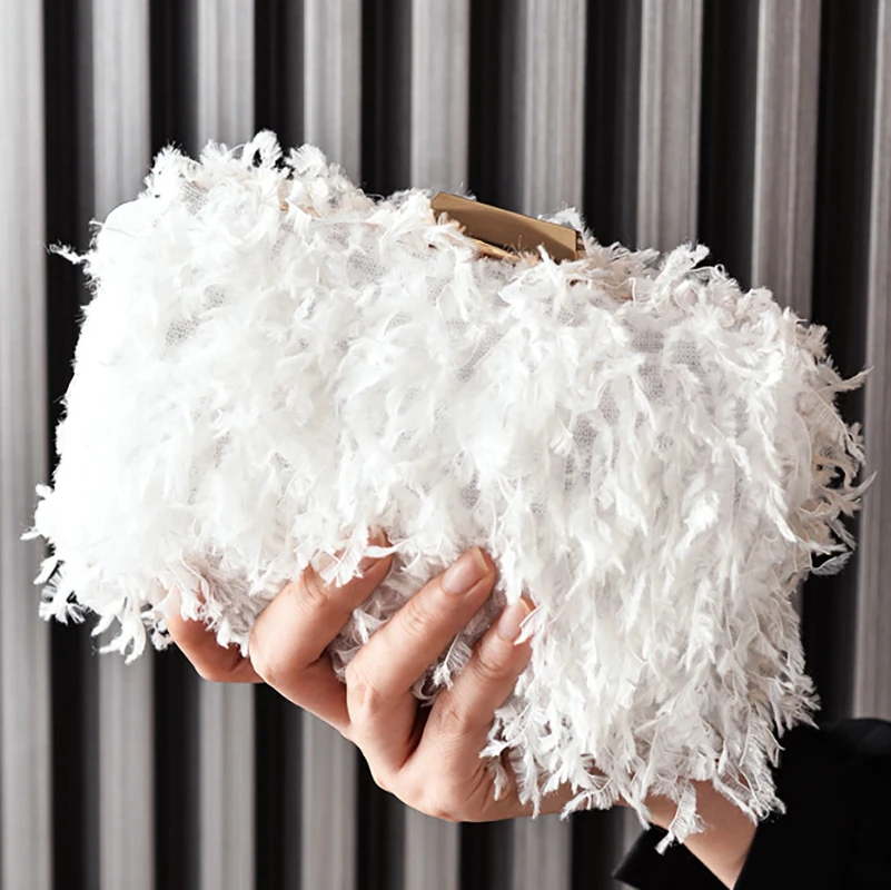 Light Pink Purse Fluffy Feather Clutch Bag Evening Elegant Bride Vintage Handbags for Women Designer Luxury Brand Crossbody Bag