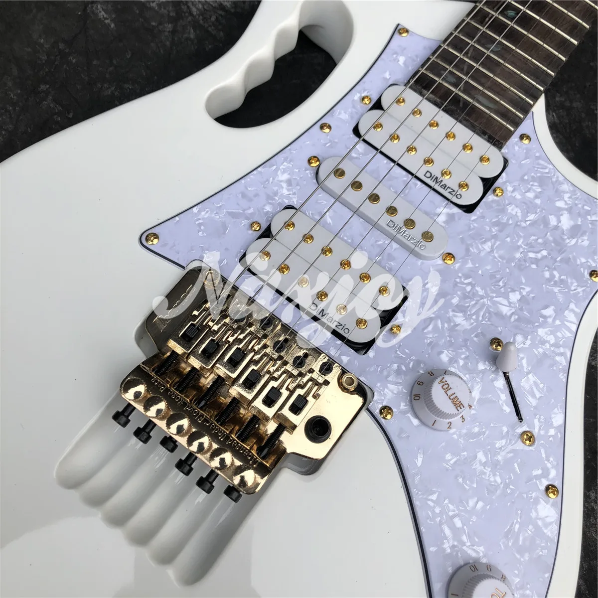 Top Quality Tree Of Life Inlays White Color Electric Guitar,Golded Hardware Solid wood Electric Guitar