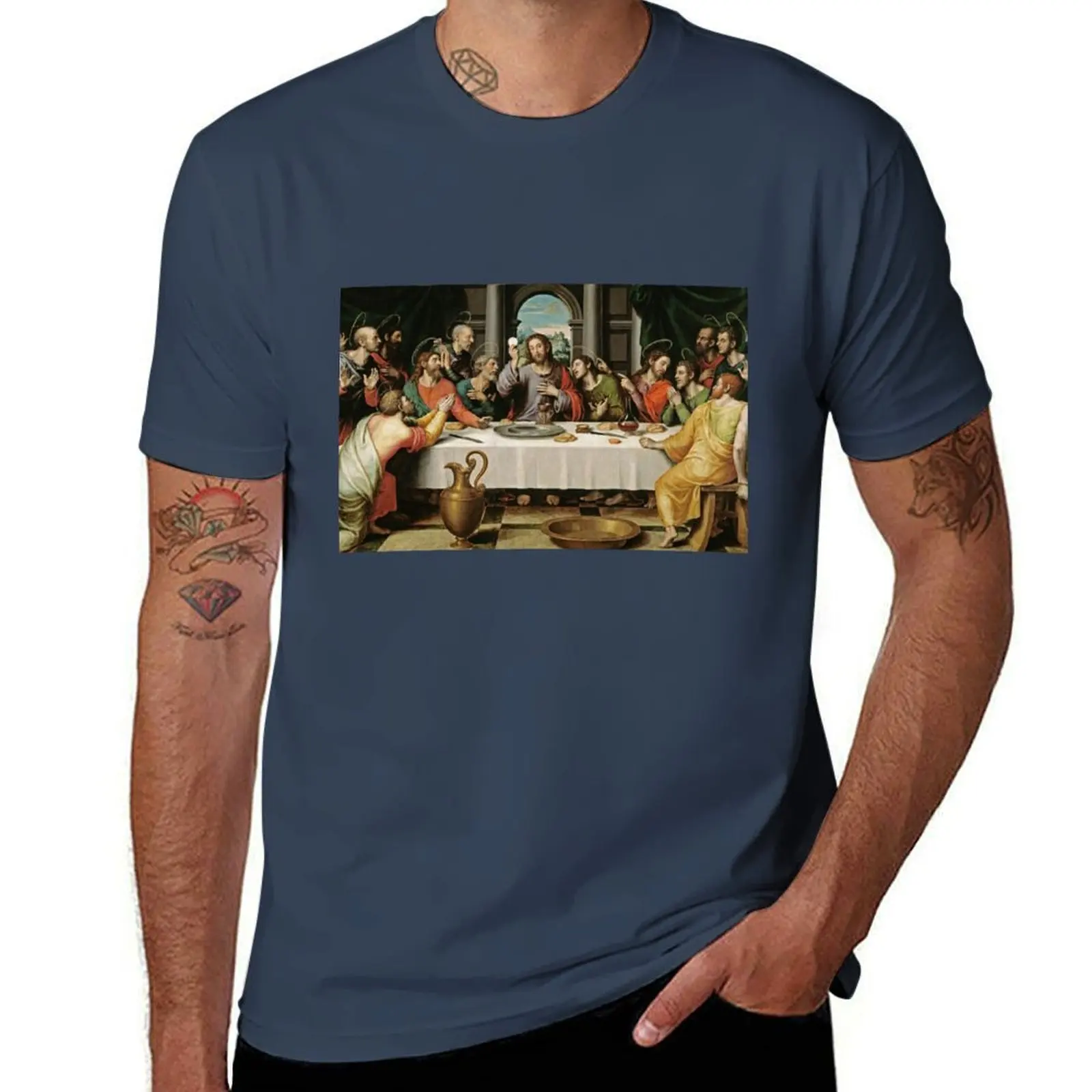 

The Last Supper (Ultima Cena) by Joan de Joanes (c. 1562) T-Shirt t shirts designer t shirt man casual T-Shirt
