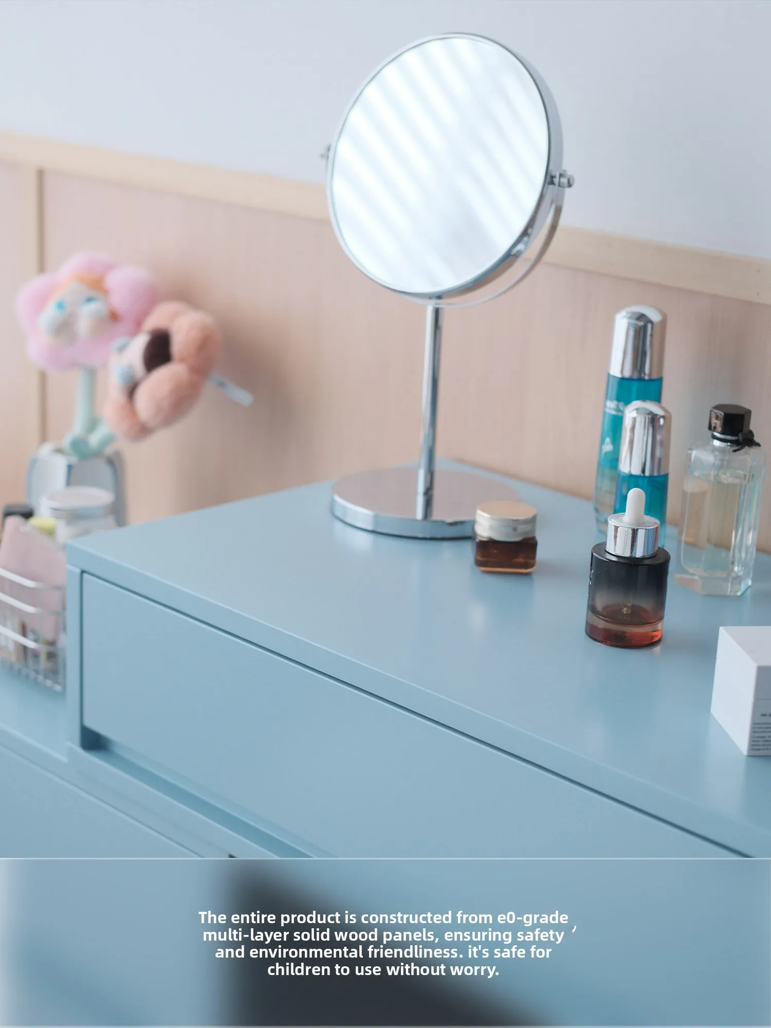 #Floating Dresser with Panel Design Korean-Style Blue Makeup Desk Featuring Telescoping Storage for Small Apartments