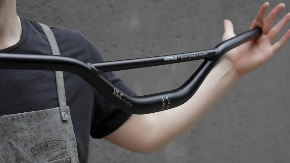 Mtb bmxフリースタイルスタ自転車スワロー字型ベンドハンドルバー31.8