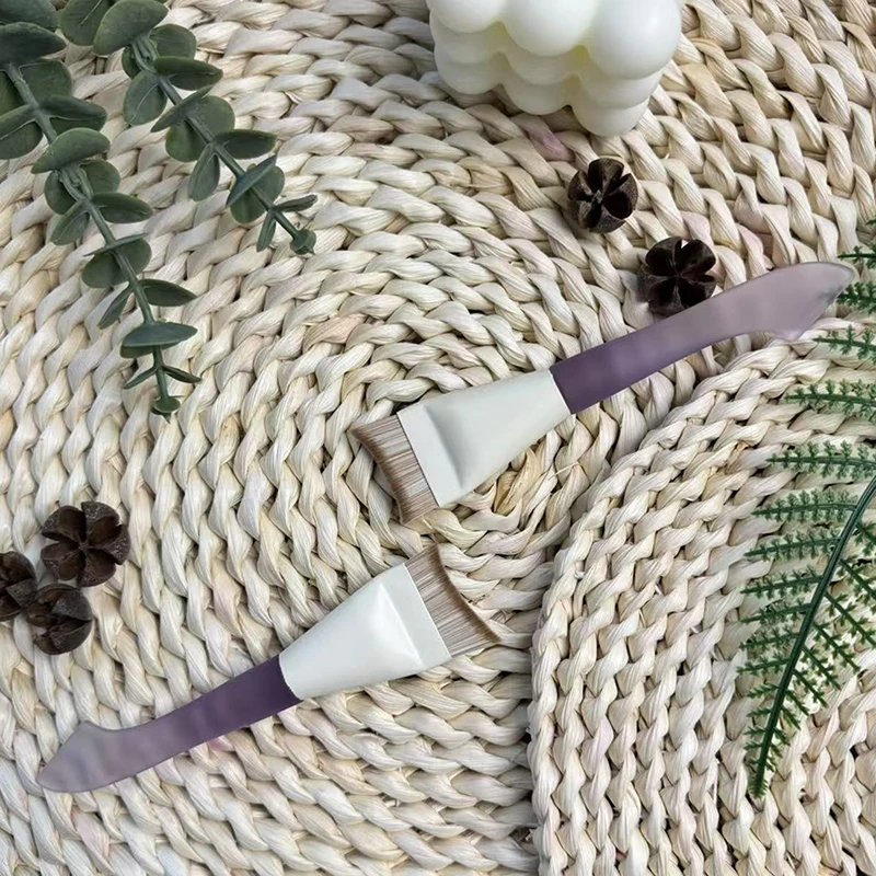 1 szt. Ultra cienki pędzel do podkładu w kształcie półksiężyca Lekki i cienki pędzel do konturowania twarzy Pędzle do makijażu kremowego podkładu