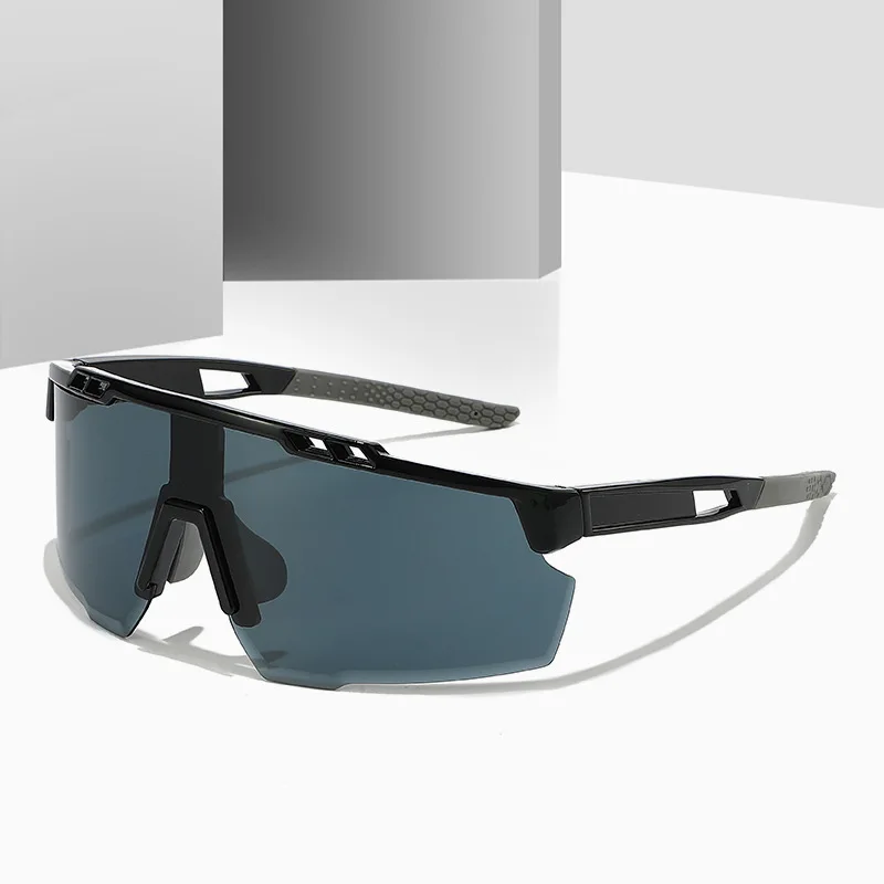 

Новые европейские и американские спортивные солнцезащитные очки для мужчин и женщин, подходящие для альпинизма, пешего туризма, рыбалки, других активного отдыха