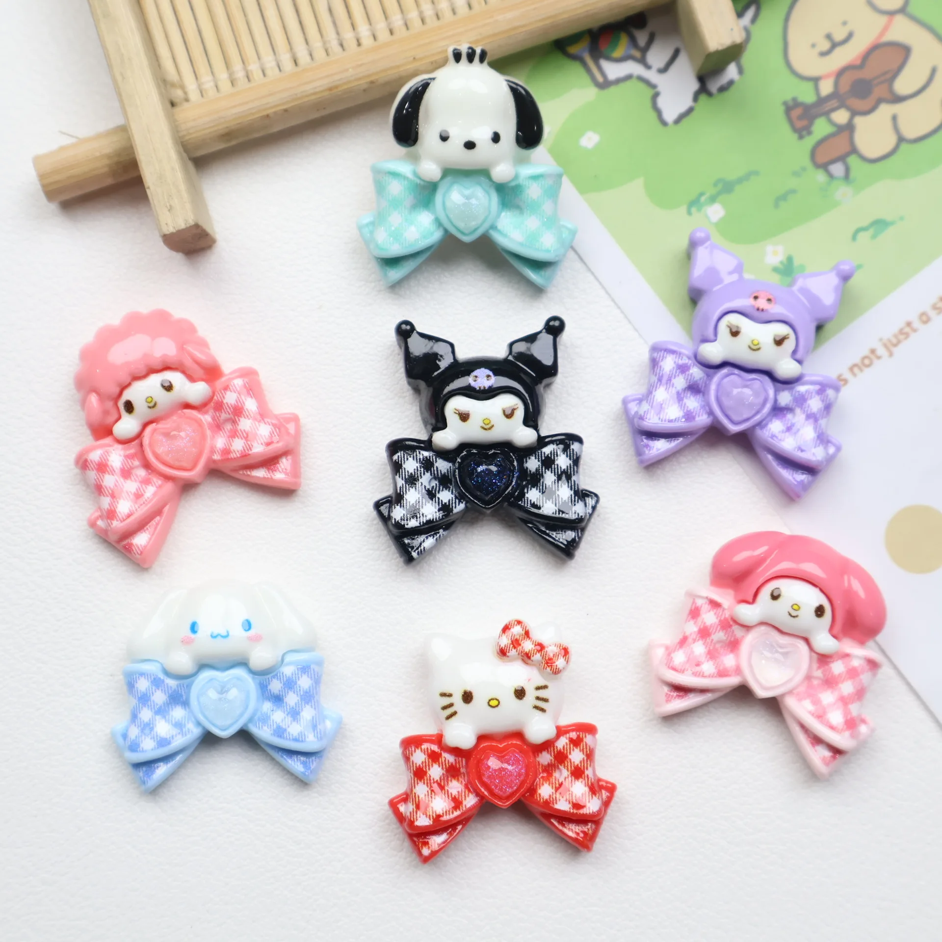 14/70PCS Acessórios de Resina DIY em Estilo Cartoon, Laços, Cola Creme, Acessórios para Presilhas de Cabelo, Chaveiros e Capas de Celular