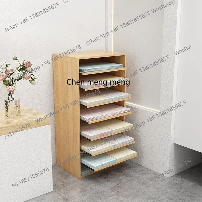 

The storage rack can be pulled, the storage cabinet is simple, and the cabinet cardboard display rack defaults.