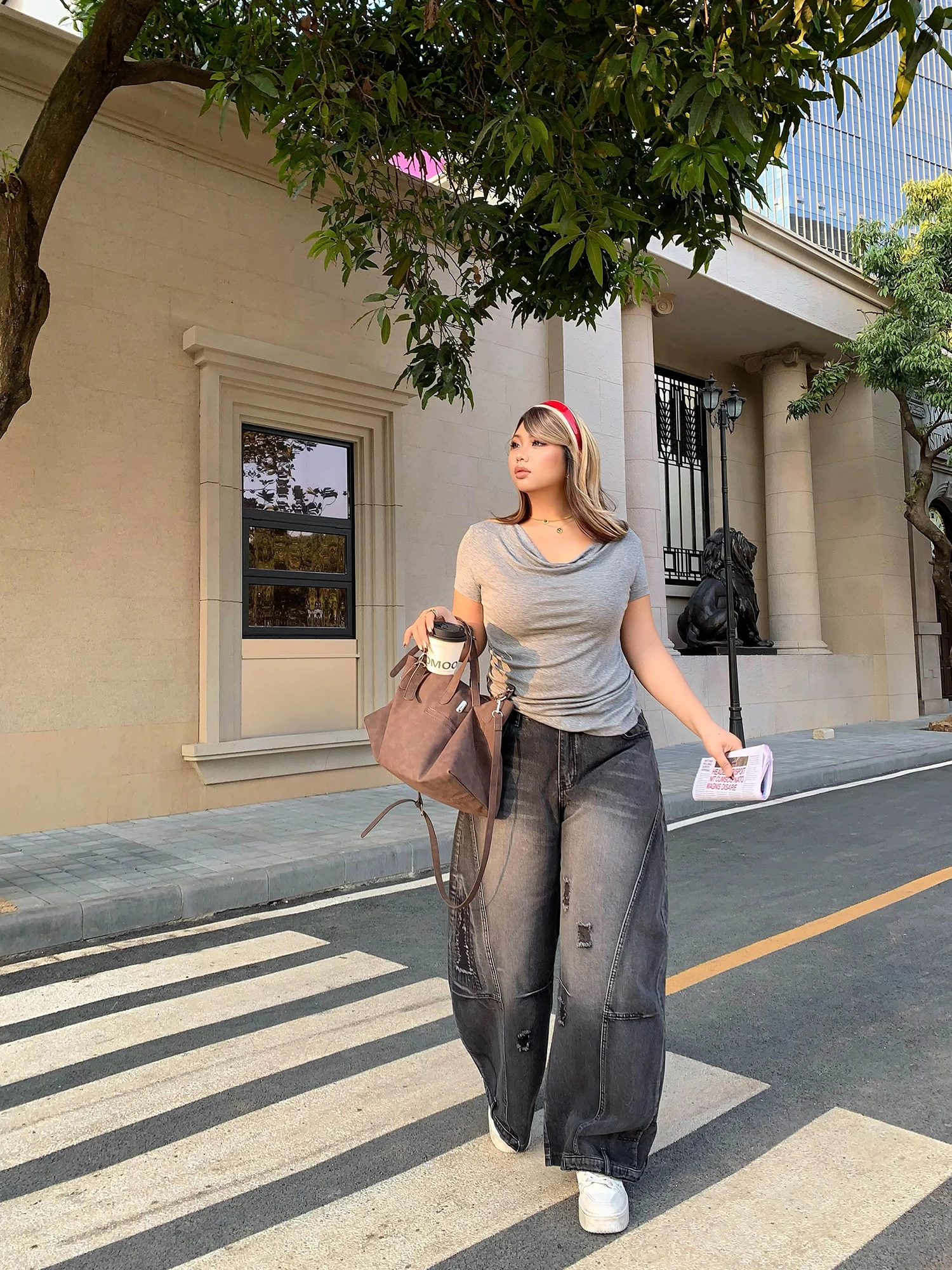 

High Waist Wide Leg Jeans Women plus Size Loose Fit Comfortable Straight Leg Long Pants Casual Sle Knife Denim