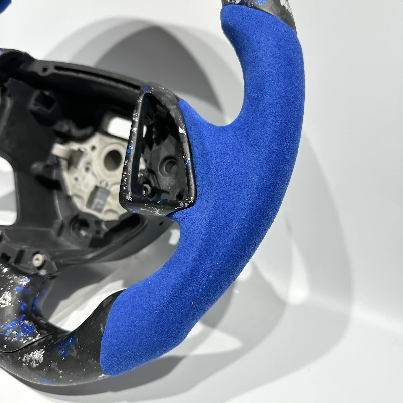 For Hot-selling Custom Sport Carbon Fiber  Steering Wheel for Chevrolet Camaro ZL1 SS Coupe 2016-2023 Models Corvette C7
