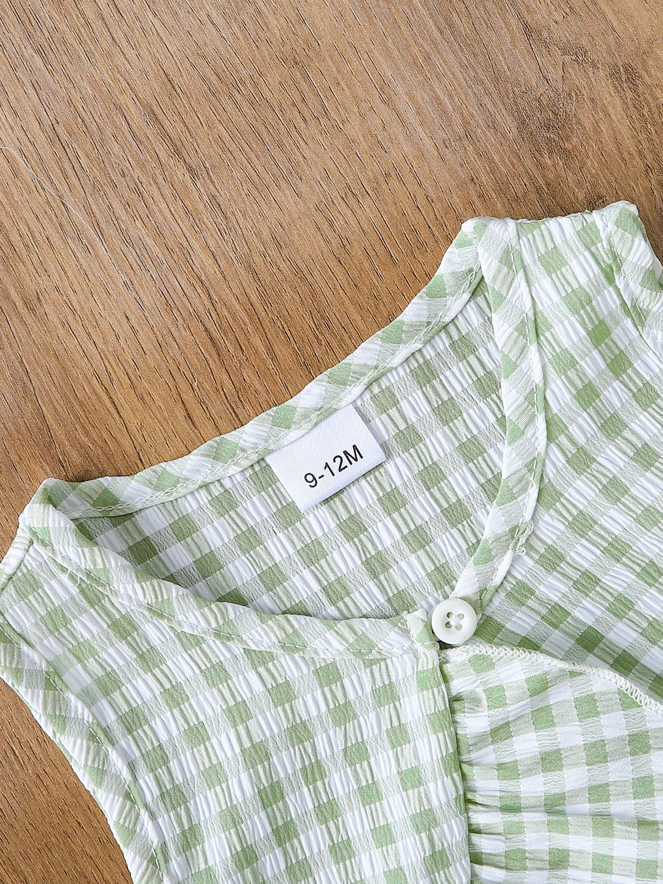 2-teiliges Sommer-Set für Mädchen mit grünem Gingham-Rüschenmuster, ärmelloses Oberteil + Shorts, süßer, lässiger Stil, Alltags-/Outdoor-Bekleidung, 1–6 Jahre, atmungsaktiv – Detail 4