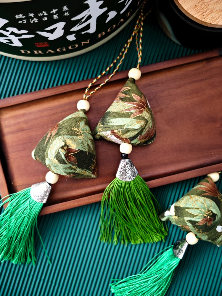 decoracoes-tradicionais-de-festivais-chineses-pingentes-de-algodao-e-linho-com-borlas-saches-de-artemisia-acessorios-hanfu