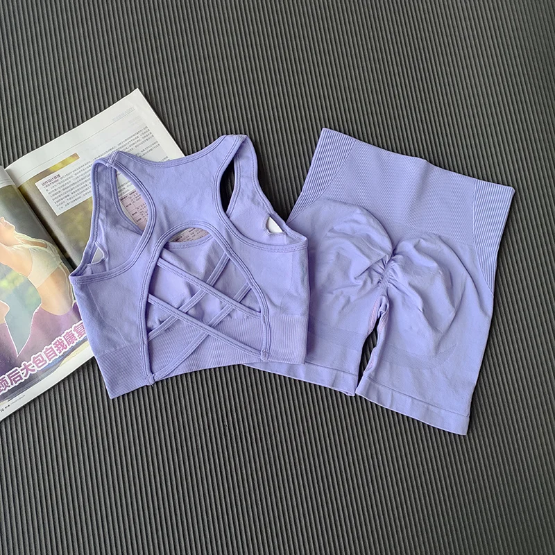 Pfirsichfarbenes Damen-Set mit High-Waist-Shorts und BH, Po-Lifting-Fitness-Set, geraffter Rücken, Yoga-Anzug, eng anliegend für Lauf- und Trainingsübungen – Detail 22