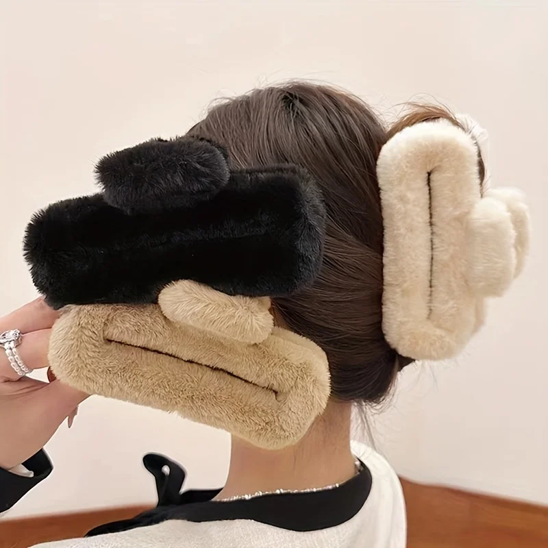 

3pcs Ladies' Coffee-colored Square Fuzzy Holes Claw Pure Color Casual Daily Hair Clip Shaping Hair Accessories