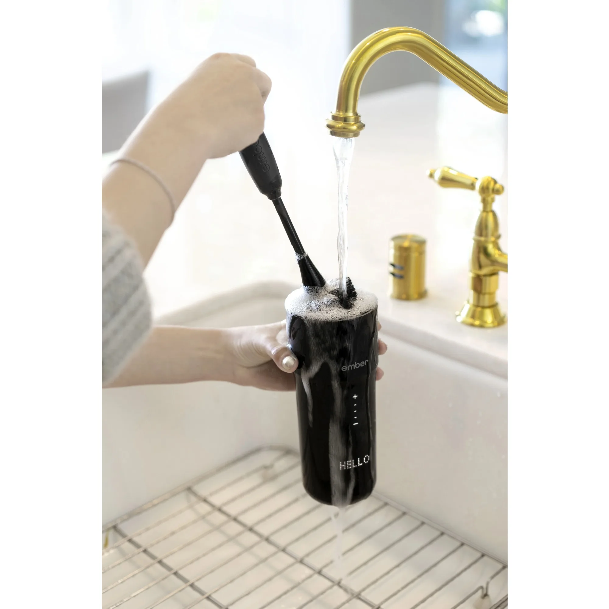 أدوات تنظيف فرشاة تنظيف الأكواب من إمبر