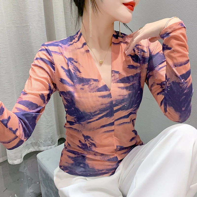 MadBlack-Women's European T-Shirt, Sexy V Neck Printed Top, Fashion Long Sleeve Slim Mesh Tee, 2025 Spring Summer New T51509CC