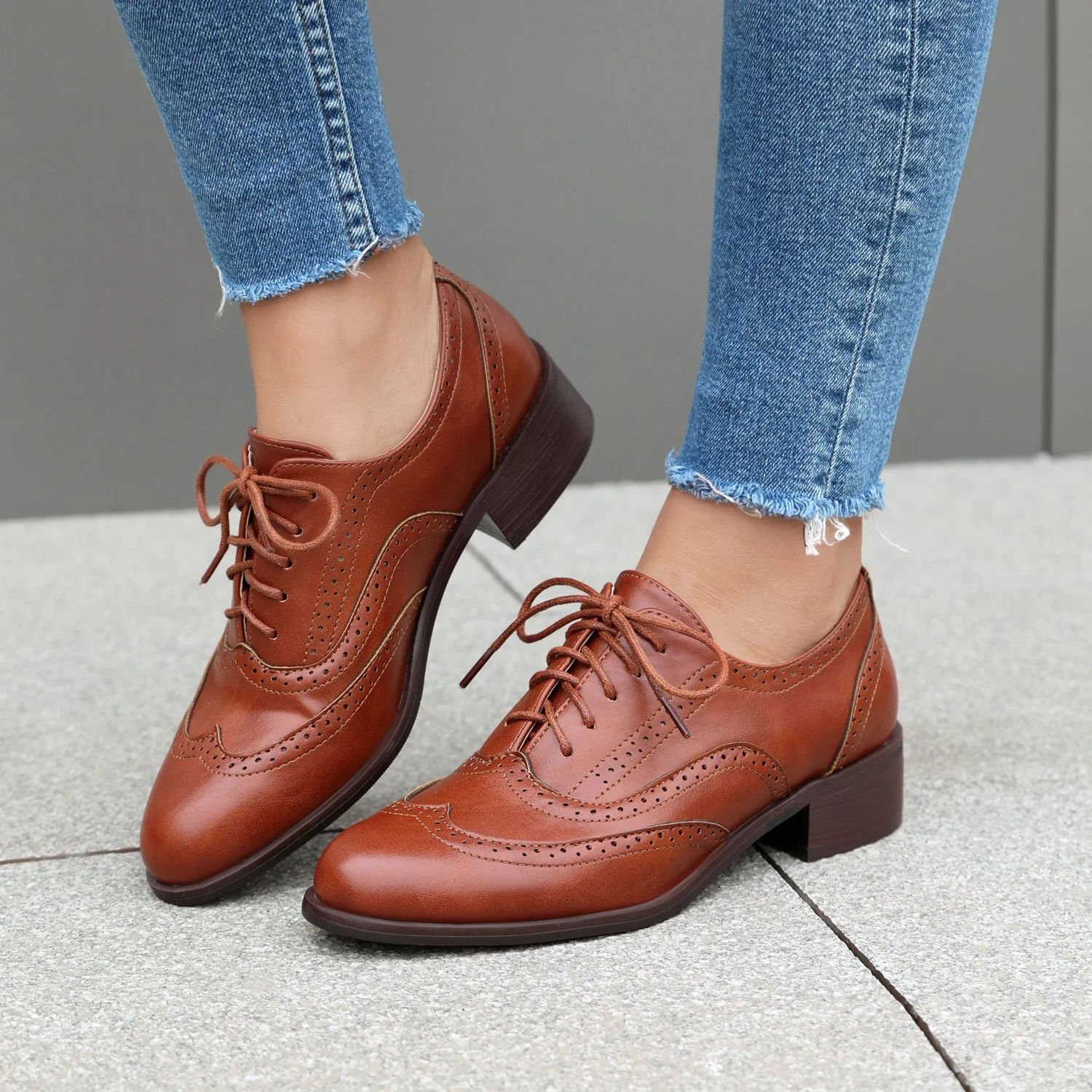 Zapatos de primavera y otoño para mujer, mocasines Retro con cordones, calados, talla grande 36-46, 23-28cm, 2024