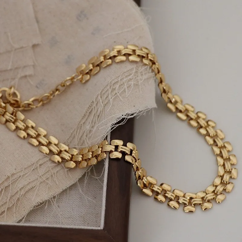 Vintage punk cool style necklaces for women light luxury fashion high quality sense choker necklace party wedding jewellery