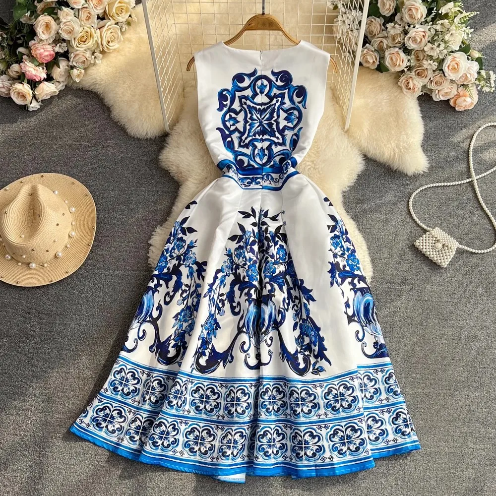 2024 New Summer Blue And White Porcelain Print Women Vest Midi O Neck senza maniche Slim a vita alta Boho Holiday Casual Party Dress