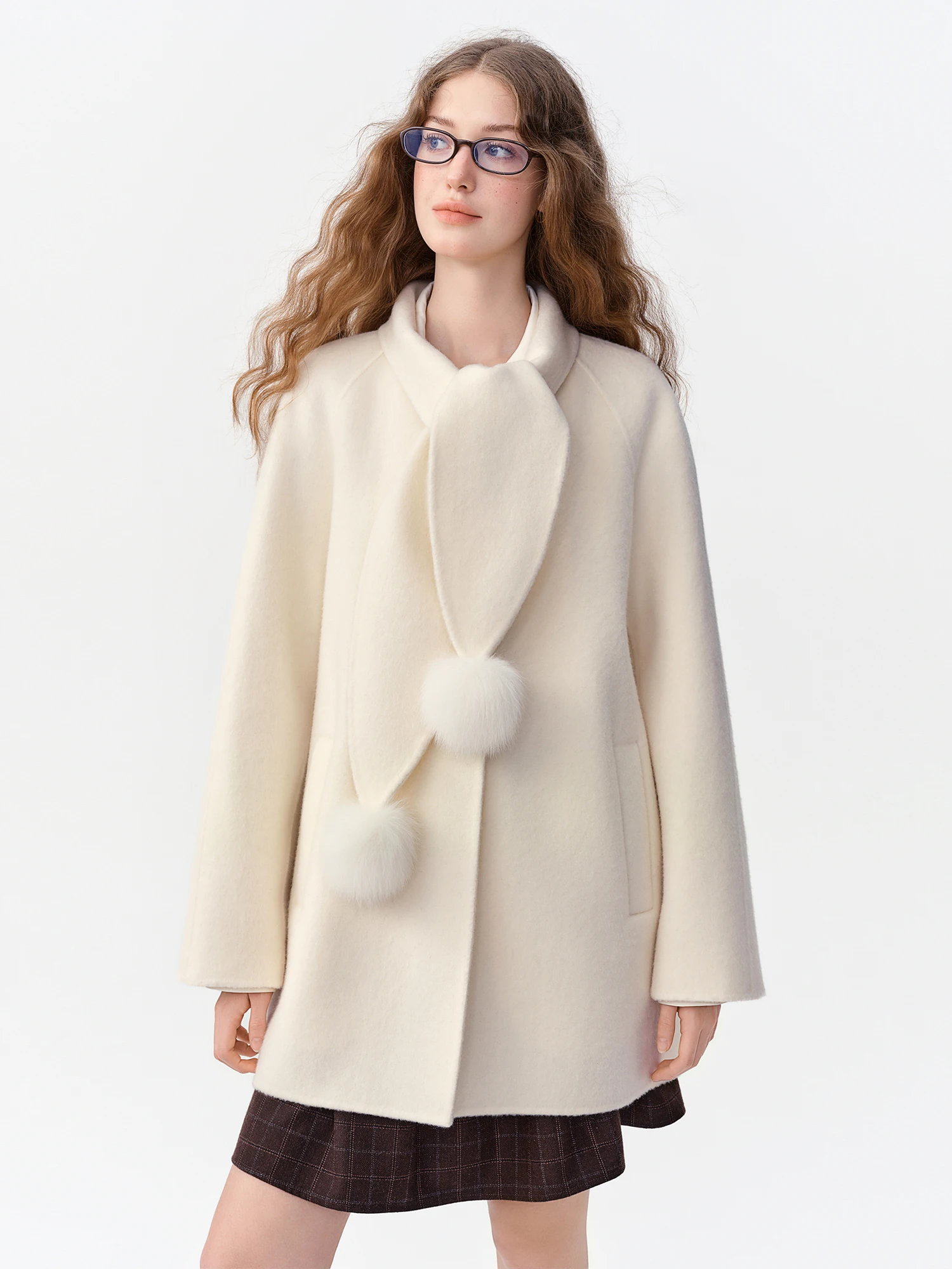 DUSHU Detachable Pom-pom Collar Elegant Short Wool Coat Women Loose Single-breasted Winter Jacket Sweet Age-reducing Girlish
