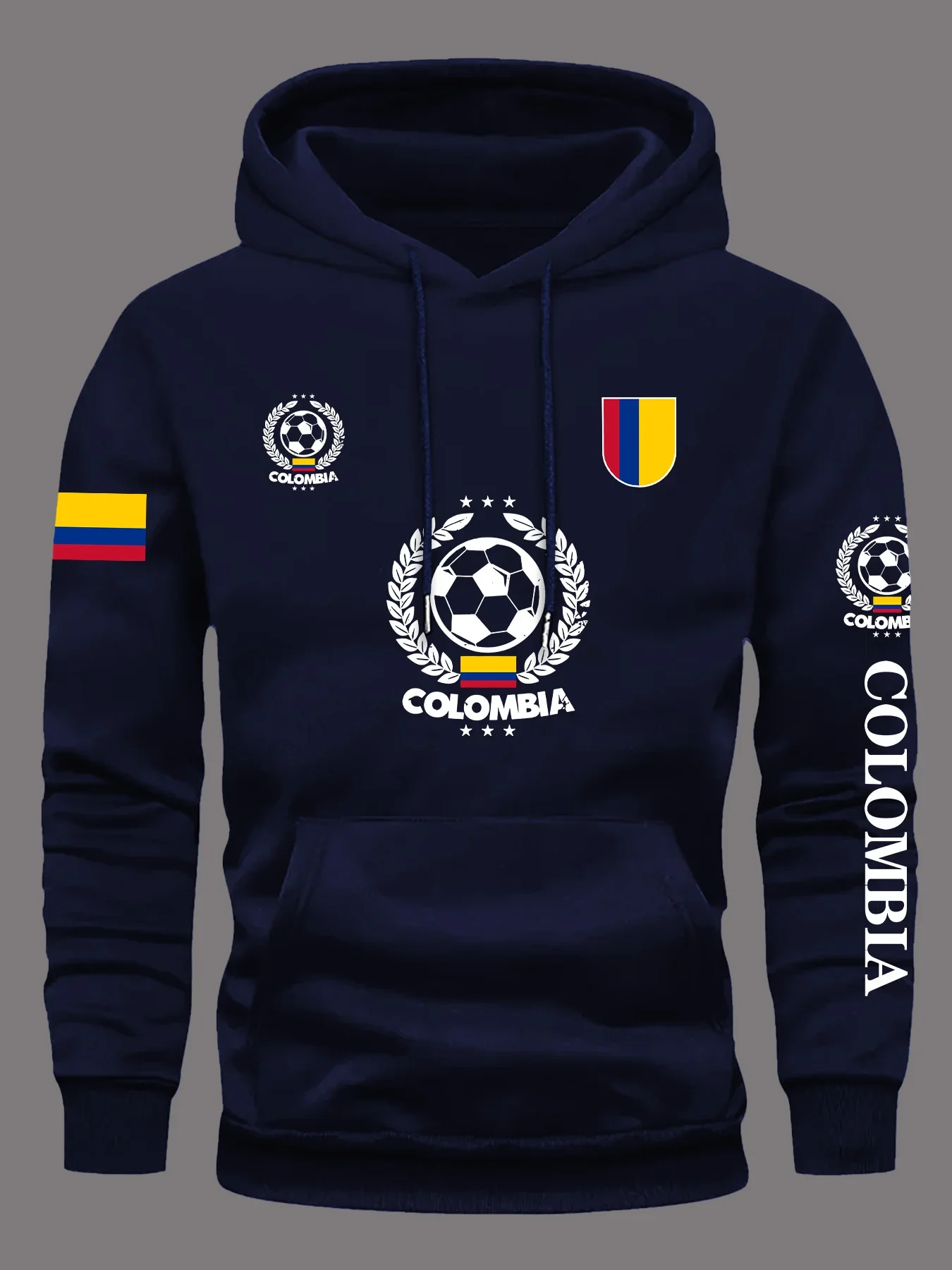 سترة بغطاء للرأس برسوم المنتخب الوطني لكولومبيا للرجال - بلوفر أحمر نابض بالحياة لكرة القدم مع شعار فضفاض مناسب لآلة البلوز غير الرسمية