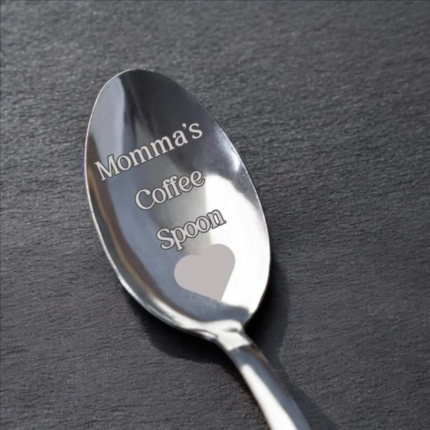 Cuchara de café grabada personalizada para mamás: regalo único del día de la madre para los amantes del café, regalo personalizado pensativo para mamá K253
