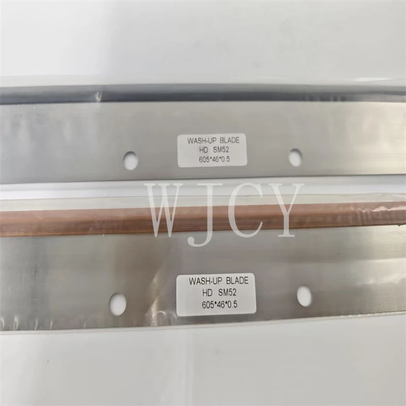 

1PCS G2.010.502 Wash Up Blade 605x46x0.5mm For SM52 Printing Machine Durable Spare Parts