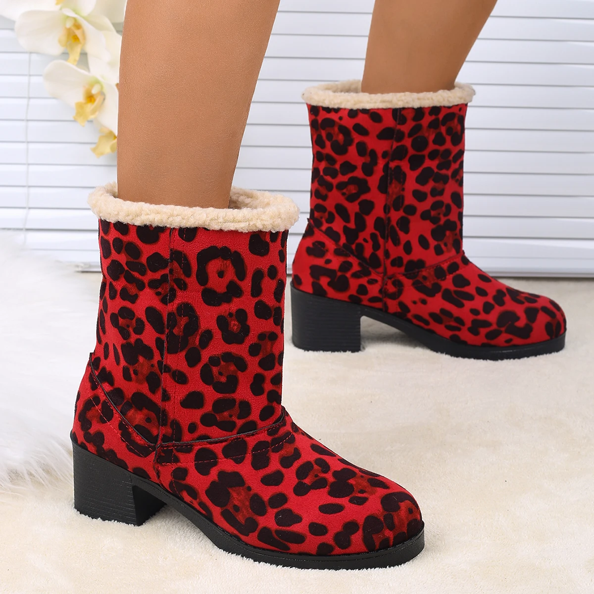 

2025 New Women Snow Boots Lightweight Comfortable Shoes Female Warm Thickened Fluff High Heels Ankle Boots Women Botas De Mujer