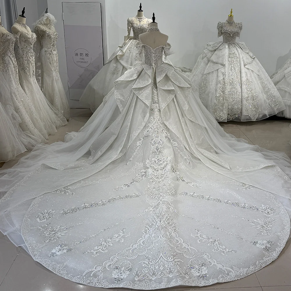 فستان زفاف بدون أكتاف على شكل قلب وأربطة من الخلف فستان زفاف مخصص للنساء 2025 فساتين زفاف العروس الرئيسية الجديدة