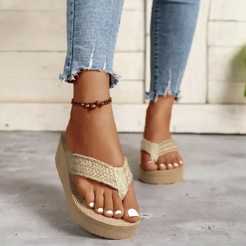 Chanclas bohemias con correa tejida de hilo para mujer, zapatillas clásicas de verano 2025, tacones de cuña con plataforma gruesa, sandalias de playa sexis para mujer