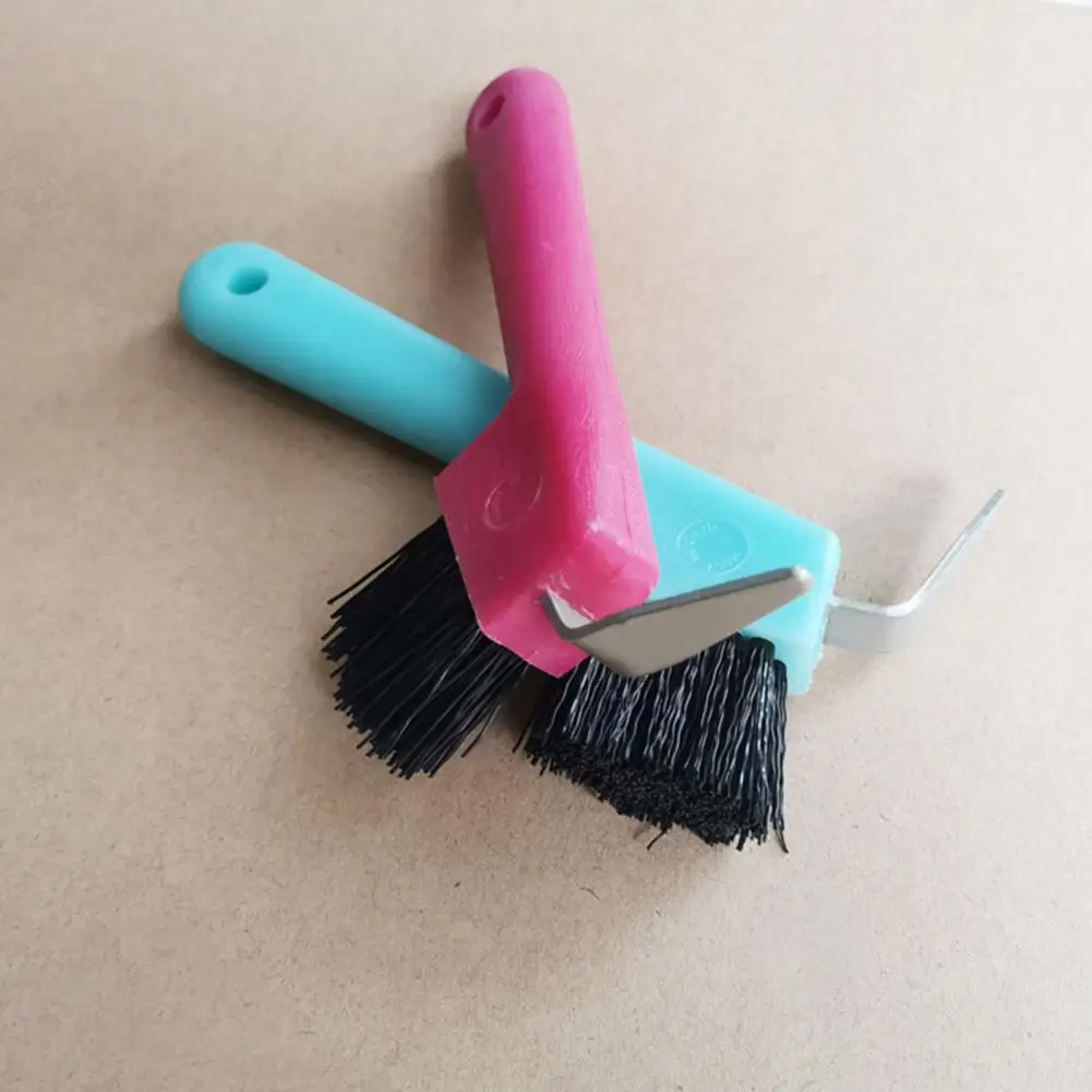 Brosse en fer à cheval en plastique pour toilettage professionnel, outil de sabot pour cheval, livres de soins équestres