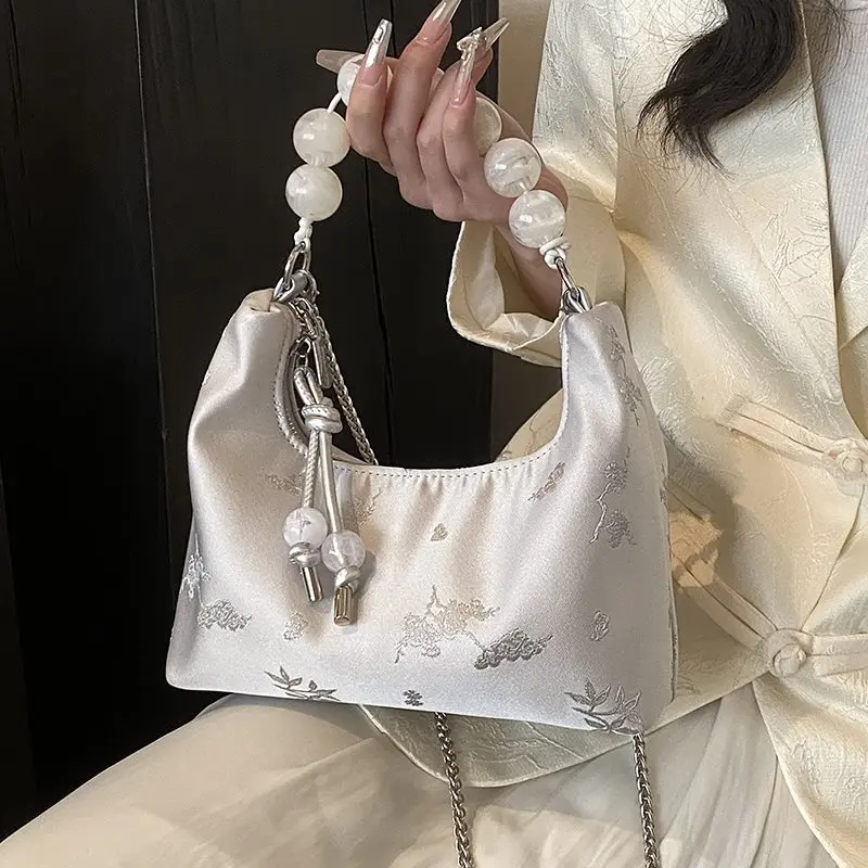 New Chinese style retro pearl handbag with niche design for women  high-end summer chain single shoulder crossbody bag versatile