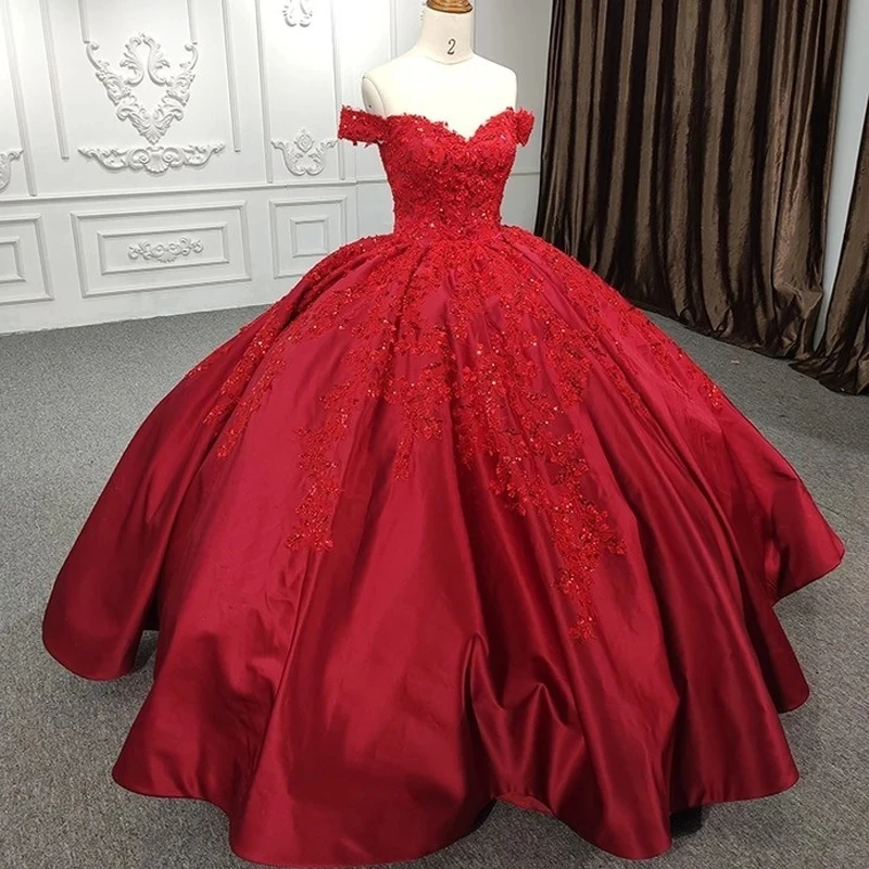 

Red Quinceanera Dresses for Sweet 16 Year Sexy Off the Shoulder Puffy Ball Gown Lace Appliques Princess Gowns Vestidos De 15 Ano