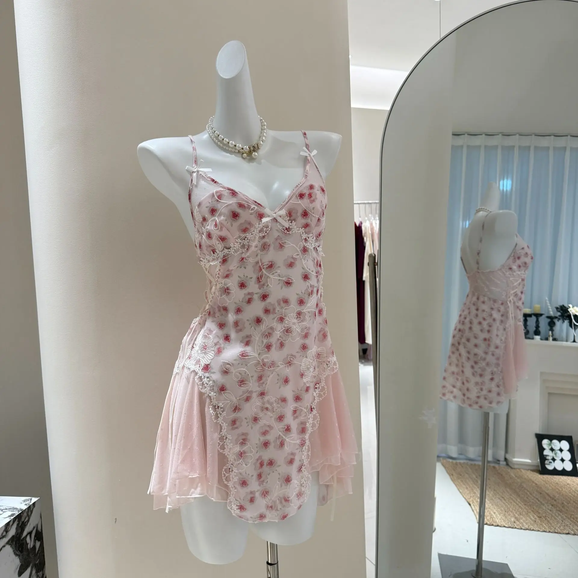 

Sexy Underwear Rose Print Sleepwear Chemise Night Dress Women Nightgowns Lace Ruffle Trim Underwear Pajama Home Dressing Gown