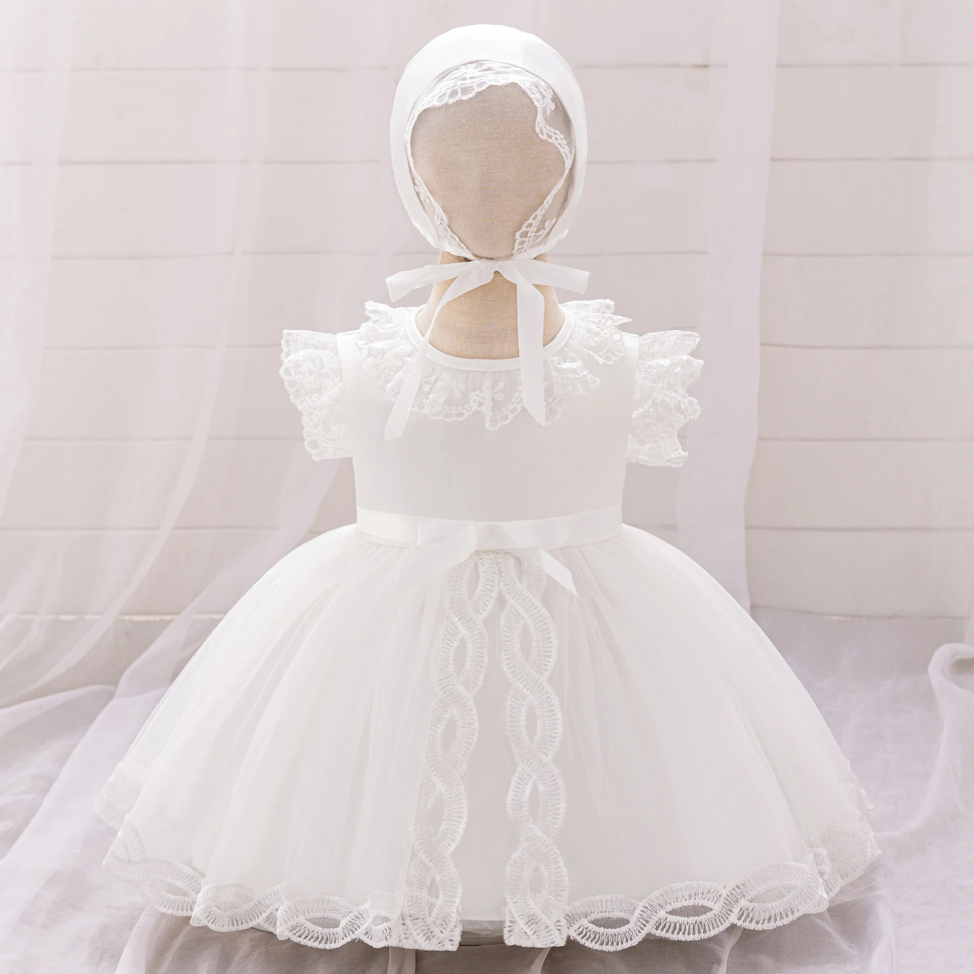 

2pcs White Baptism Baby Party Girls Dress with Hats Fluffy Tulle 1st Birthday Wedding Princess Dresses Flower Embroidery Costume