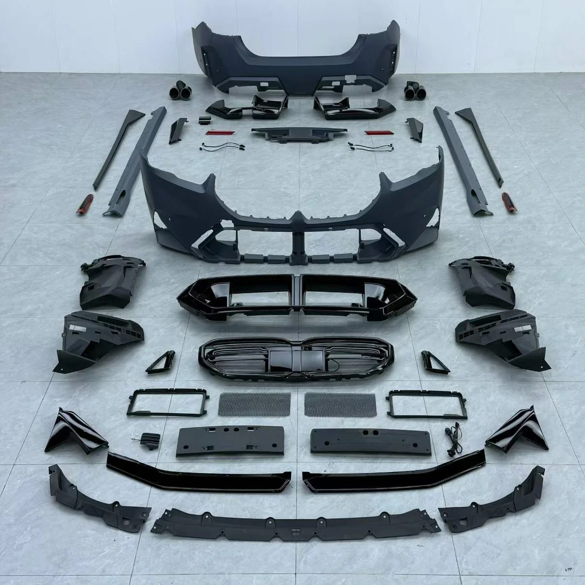

Body kit for BMW 5 Series G60 G80 24-26 modified M5 Style Surround Front bumper Rear Bumper Grill Side skirt Car Accessories