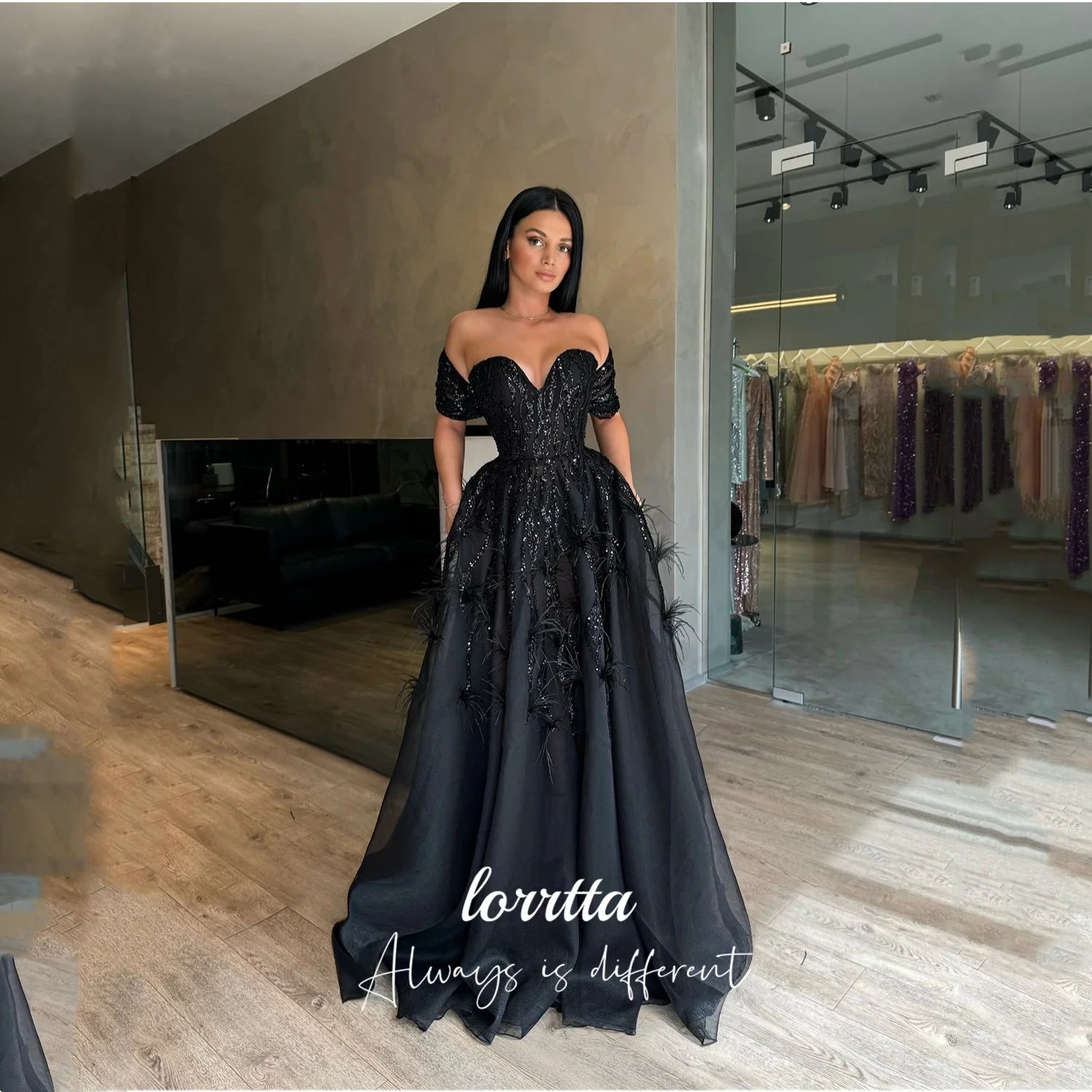 

Lorrtta Shiny Luxurious Women's Evening Dresses for Special Occasions فساتين سهرات 드레스 Elegant Party Dresses 2025 Black Feather
