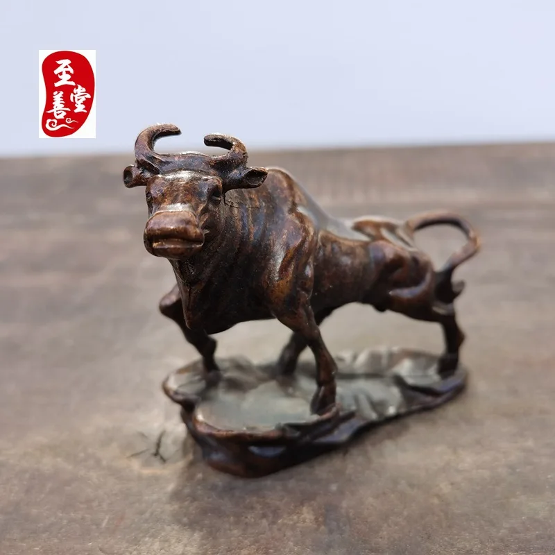 Antique collectible, old patina, antique-style alloy bronze living room decoration, solid old yellow ox figurine7*3*6CM