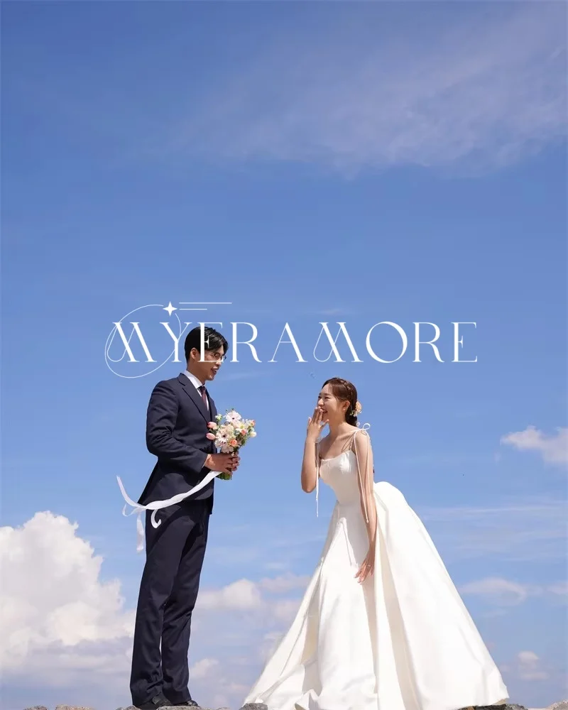 فساتين زفاف أنيقة من الساتان على شكل حرف A للعروس أشرطة سباغيتي بدون ظهر وأربطة من الخلف زي العرائس مخصص فيستدوس دي نوفيا