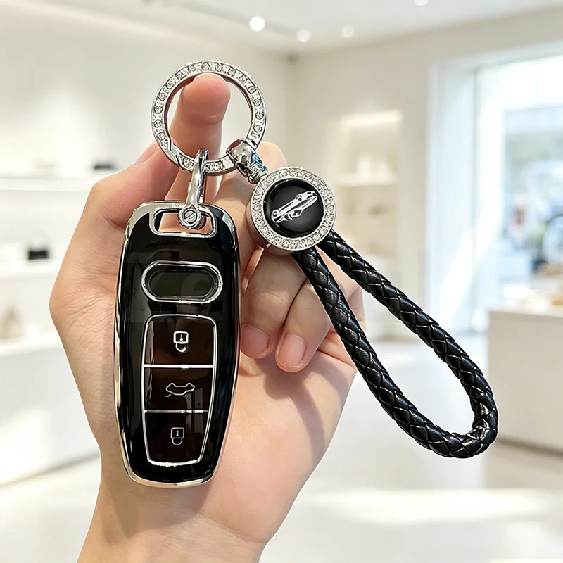 TPU Car Key Case Cover For Audi Q8 RSQ8 A8 D5 4N RS E-tron GT Q4 Q7 4M A6 C8 S6 RS6 A7 S7 RS7 A3 8Y Bag Shell Accessories