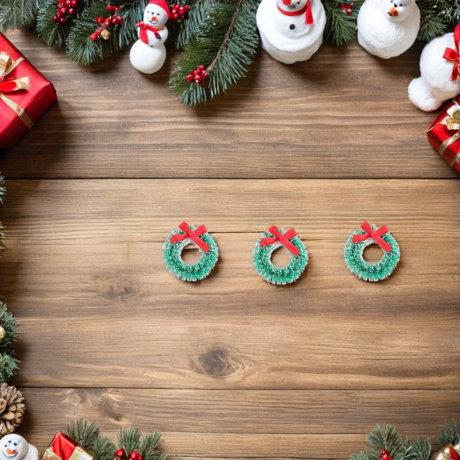 

24Pcs Small Christmas Wreath Sisal Material Nonfading Festive Decoration Mini Spaces Parties Small Christmas Wreath