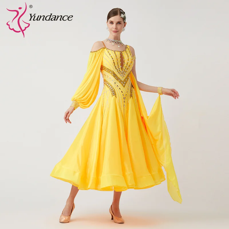 

B-24033 New Women Modern Dance Rhinestone Color Diversity Dress Ballroom National Standard Waltz Competition Performance