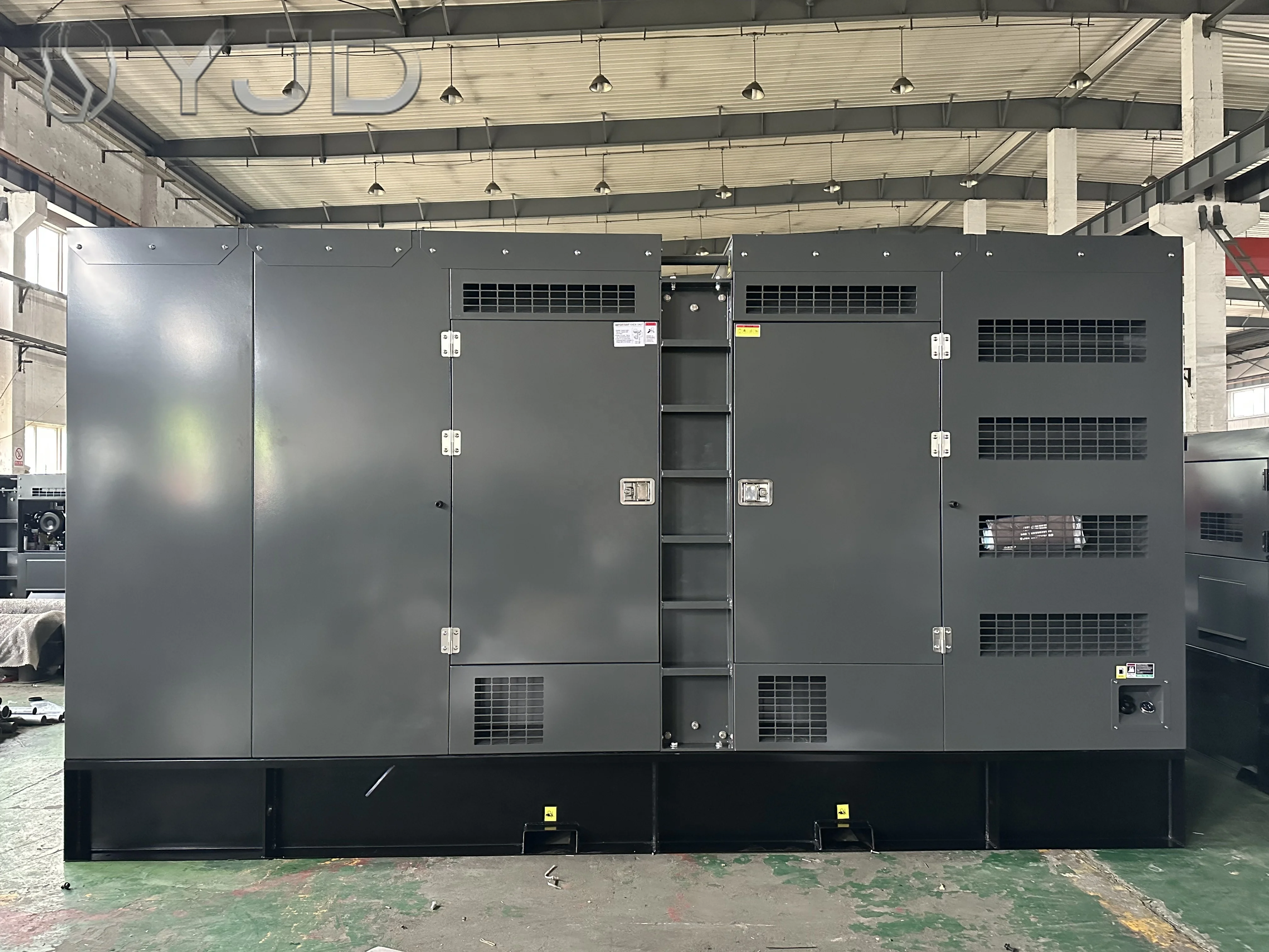 50hz 750kva diesel Electric Generator Set Power by Cums Engine KTA19-G9A 600KW Enclosed/open Type