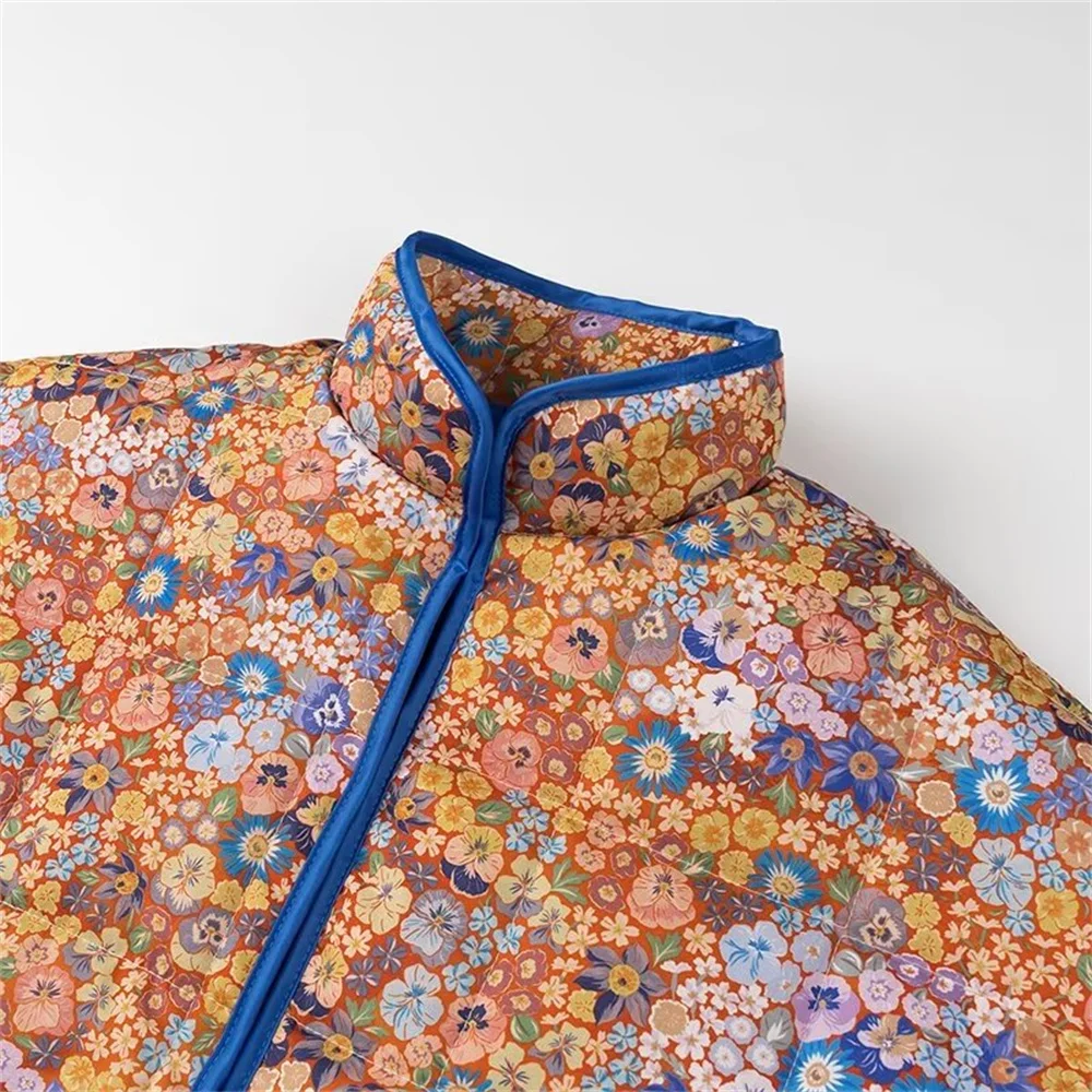 2024 ฤดูใบไม้ร่วง/ฤดูหนาวใหม่ของผู้หญิงแฟชั่นลําลองอเนกประสงค์กระเป๋าพร็อพยืนขึ้นปกแจ็คเก็ตผ้าฝ้ายพิมพ์