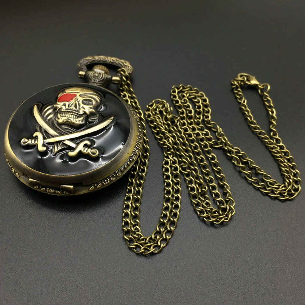 

Retro Skull Pocket Watch and Chain Vintage Steampunk Mechanical Mens with Alloy Quartz Fashion Man
