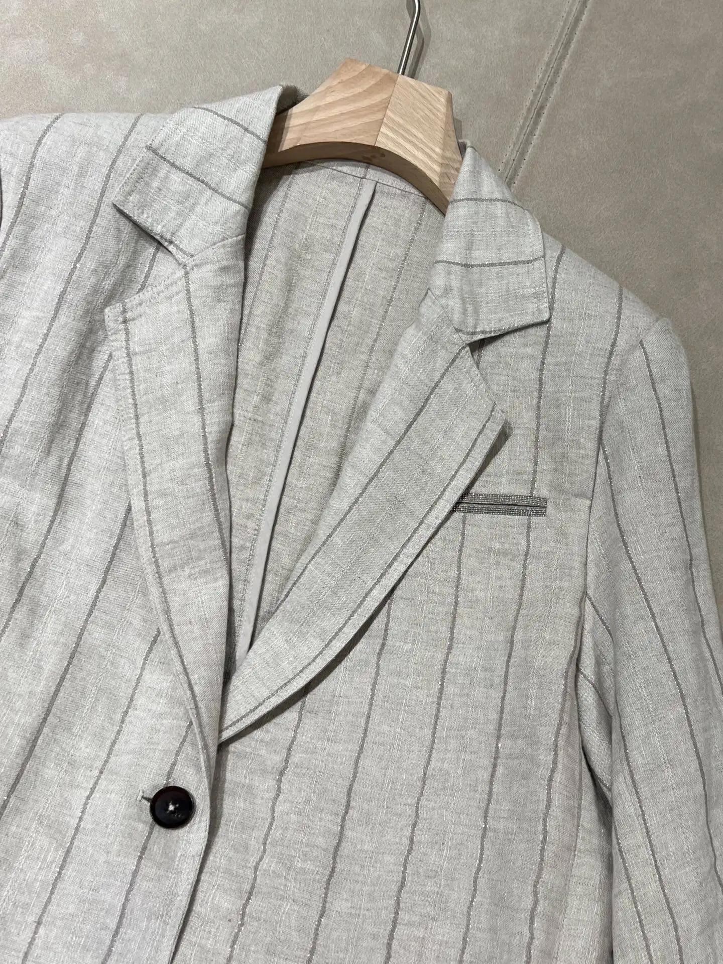 

New Spring/Summer High-Quality Linen Suit Set For Women: Stylish, Versatile, And Elegant