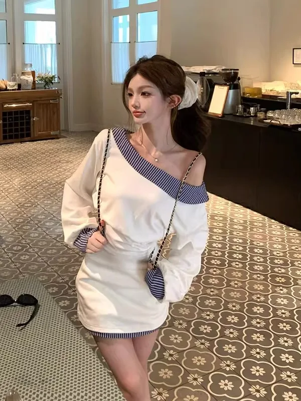 

Elegant Korean Style Two-Piece Set with Shoulder Baring Top And Bodycon Skirt Comfortable Cotton Blend Casual Wear