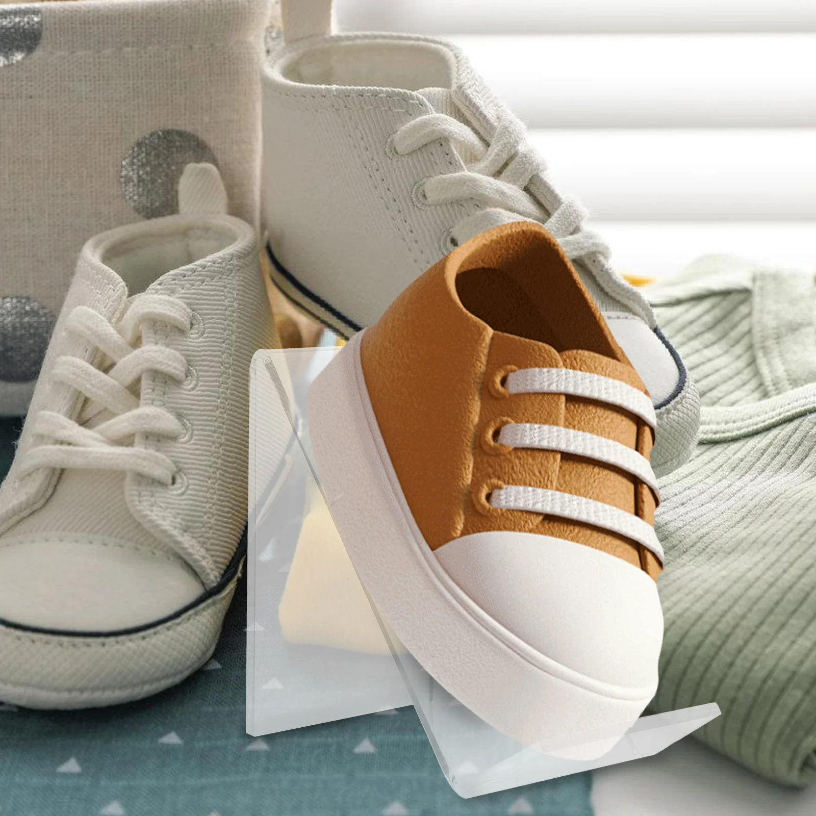 

6Pcs Transparent Acrylic Shoe Display Rack Sturdy Shoe Stand Retail Store Display Sneaker Holder Sandals Stand