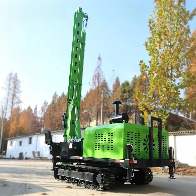 Hydraulic Photovoltaic Pile Driver Crawler Mounted Spiral Auger Rig For Solar Farm Ground Anchor Post Driving Operation